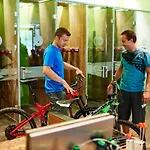 Explorer Garmisch فندق 4*