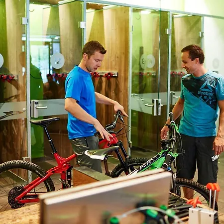 Explorer Garmisch Hotel 4*